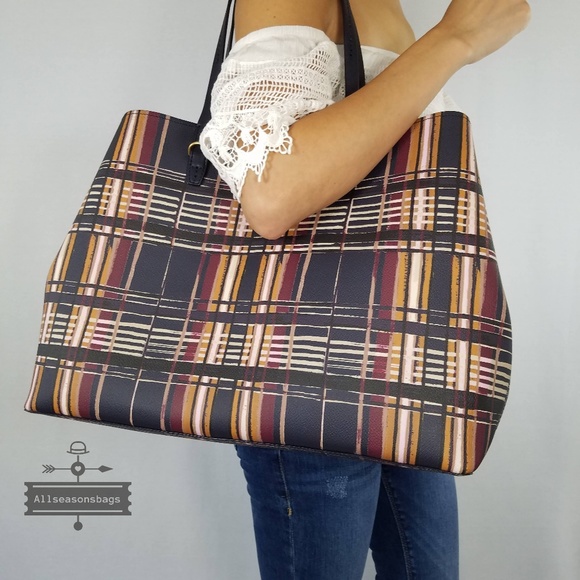 Tory Burch Kerrington Square Plaid Philly Tote Bag - Picture 7 of 8